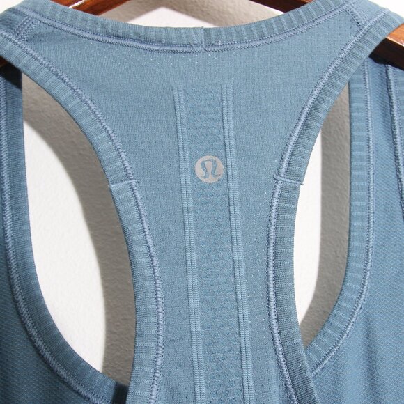 Lululemon Swiftly Tech Racerback Illuminight Blue Tank Top Silverescent Sz 6 - Picture 5 of 10